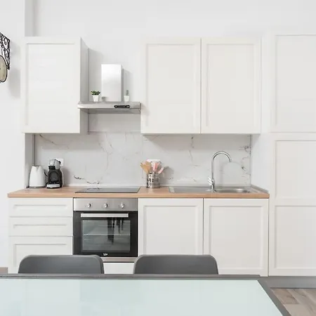 Apartament Guest House Studio Apartment