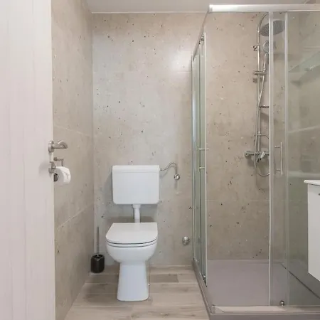 Guest House Studio Apartment Kastela